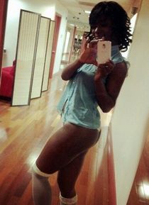 I like this black gf.